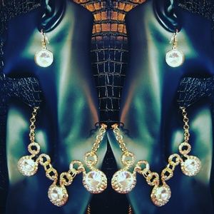 Hypnotic Necklace &Earrings Gold